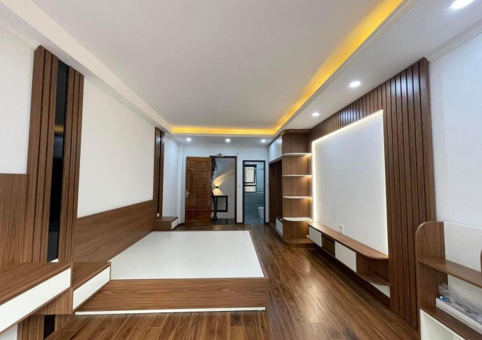 NHÀ VỊ TRÍ HIẾM CÓ CẦN BÁN TẠI CHIẾN THẮNG HÀ ĐÔNG