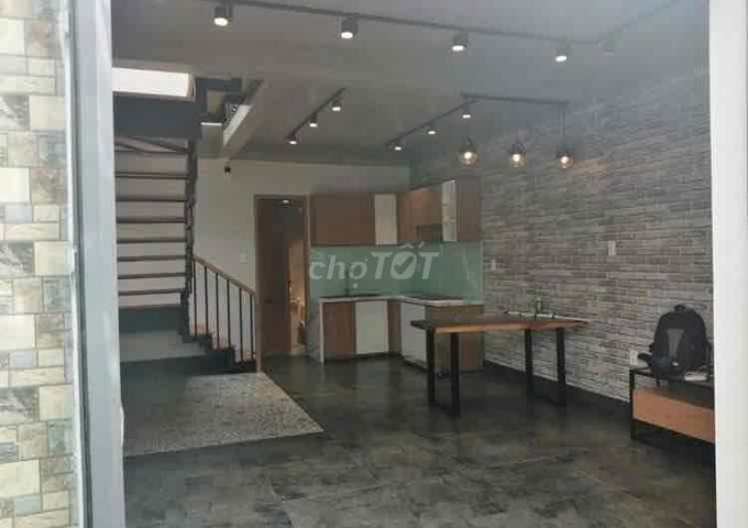 Bán nhà xây kiên cố. rất đẹp để lại toàn bộ nội thất :Kiệt 340 Trần Cao Vân, Phường Xuân Hà, Quận Thanh Khê, Đà Nẵng