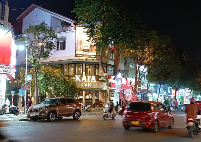 Bán nhà mặt phố BT Nguyễn Văn Lộc-163M 4 tầng-MT 12m-Dòng tiền cao-Vị trí đắc địa-Gía 54 Tỷ