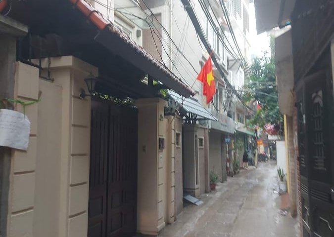 Bán gấp nhà tại phố Vũ Tông Phan- Thanh Xuân, 35m2, 5 Tầng, MT 4m, Nhỉnh 3 Tỷ