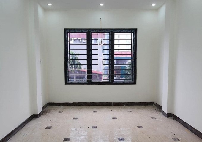 Bán nhà phố Tô Hiệu, 43m²  phân lô, ô tô đỗ cửa, thoáng trước sau vĩnh viễn