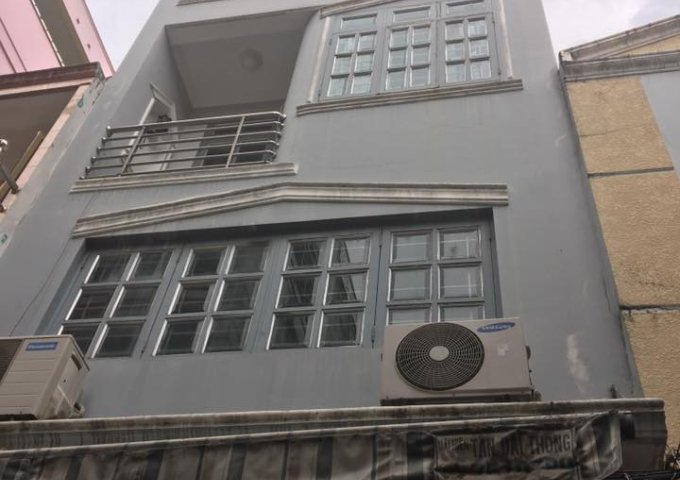 Bán tòa nhà MT khu Vườn Lan, Lê Hồng Phong, P12, Q10 (5.05m x 21m) hầm, 5 lầu, sân thượng