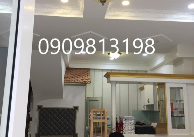 ♥️♥️♥️Nhà ĐẸP trung tâm Q1O SHR công chứng ngay.♥️♥️♥️