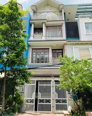 Cho thuê villa góc 2 MT Hồ Xuân Hương- Trương Định Quận 3- DT: 8mx20m, T, 2 lầu, ST, giá 80 tr/th