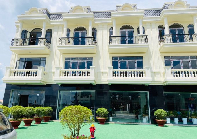 Cần bán Shophouse 1 trệt 2 lầu ngay trung tâm hành chính huyện Bàu Bàng Bình Dương