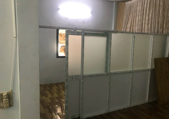 CHO THUÊ 01 GÁC SUỐT ĐÚC GIẢ 45M2 + 1 PHÒNG TẦNG TRỆT HẺM 258 CMT8, NGAY TRUNG TÂM QUẬN 3, TP. HCM