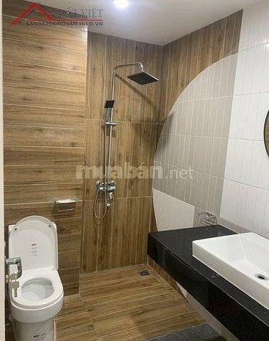 Bán nhà ngõ 218 Lạc Long Quân, quận Tây Hồ, 5 tầng xây mới