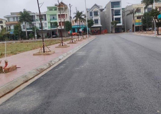 Bán lô đất MB 731 Ven Sông Hạc, Phường Đông Thọ, Thành Phố Thanh Hóa 108.4m2, hướng Đông Bắc