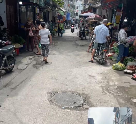 cần bán nhà Ngõ 459 , phố Bạch Mai, phường Bạch Mai, Hai Bà Trưng, Hà Nội.