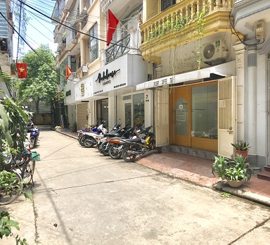 Cho thuê cửa hàng tầng 1 tại số 9 ngách 10 ngõ 121 phố Chùa Láng, quận Đống Đa, TP Hà Nội