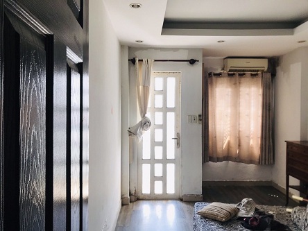 Cho Thuê Nhà Nguyên Căn 1 Trệt 2 Lầu Đường Bùi Văn Ba, Tân Thuận Đông, Quận 7