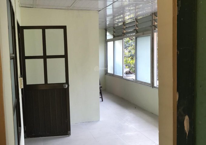 Chính chủ cho thuê căn hộ tầng 3 nhà C9, TT Nghĩa Tân, Cầu Giấy, Hà Nội.