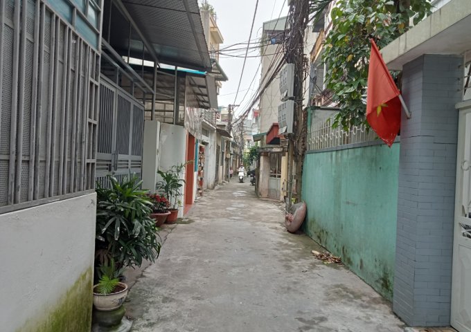 Chính chủ cần bán nhà 4 tầng tại số 56b ngách 29/34 tổ 8 Thượng Thanh, Long Biên, Hà Nội.