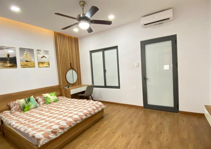 CẦN CHO THUÊ NHÀ NGUYÊN CĂN MẶT TIỀN ĐƯỜNG 7M5 RỘNG RÃI ĐẬU OTO THOẢI MÁI TẠI ĐÀ NẴNG.