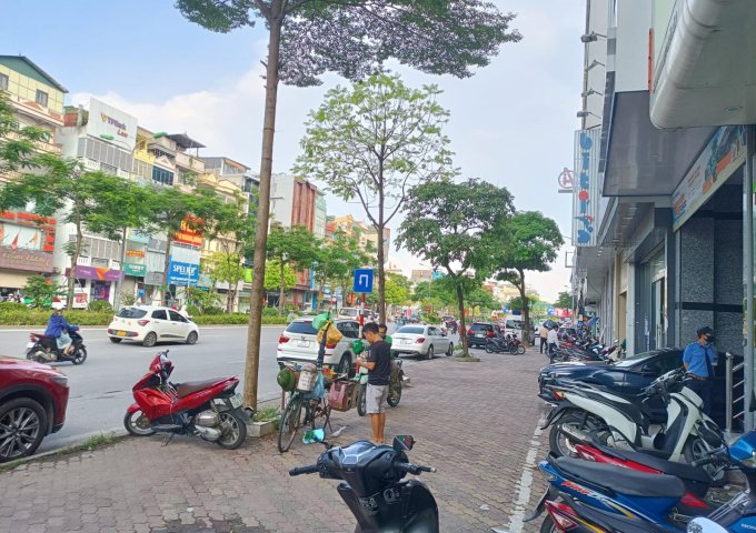   Mặt Phố Xã Đàn 122M2 Mặt tiền 6.8M  Vỉa hè lớn-2 Mặt Thoáng trước sau 7 Tầng -95 Tỷ 