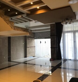 Cần Bán Nhà 1 Trệt 2 Lầu Ngay Mặt Tiền Đường 672, Phước Long B, Quận 9