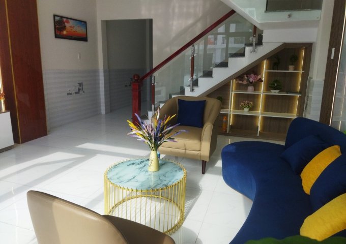 BÁN NHÀ PHỐ, KHU DÂN CƯ MỸ LỆ - CẦN ĐƯỚC, LONG AN