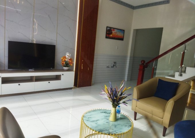 BÁN NHÀ PHỐ, KHU DÂN CƯ MỸ LỆ - CẦN ĐƯỚC, LONG AN