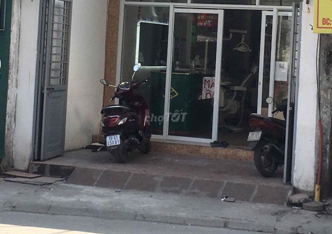 Cho thuê mặt bằng tầng 2 số 99 Định Công, Hoàng Mai, Hà Nội.