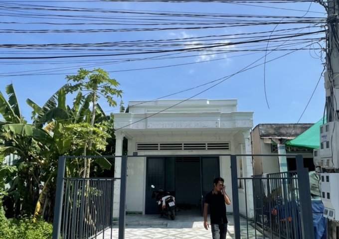 CHÍNH CHỦ BÁN NHÀ CẤP 4 TẠI ĐH 14, XÃ LONG THƯỢNG, HUYỆN CẦN GIUỘC, LONG AN.