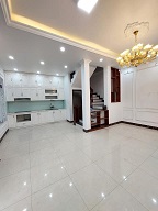 GIA ĐÌNH CẦN BÁN NHÀ MỚI XÂY 5 TẦNG: SỐ NHÀ 18A NGÕ 227/9, ĐƯỜNG THẠCH BÀN, PHƯỜNG THẠCH BÀN, QUẬN LONG BIÊN, TP HÀ NỘI