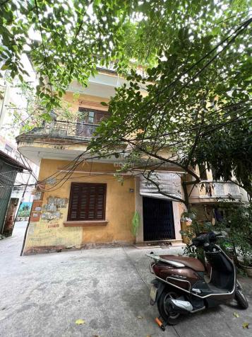 Bán nhà riêng tại ngõ 151 Đường Hoàng Hoa Thám, HN, diện tích 65m2 - chính chủ, 2 mặt tiền rộng.