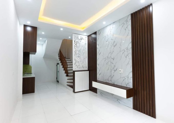 Bán nhà đẹp phố Kim Mã Thượng 5tầng MT 5.5m 5.2tỷ ôtô 5 tạ đỗ cửa Ba Đình (3)