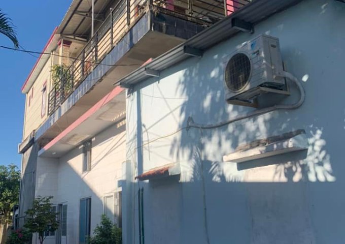 Bán nhà 2 tầng, căn góc 2 mặt tiền đường Hùng Vương, Hải Lăng