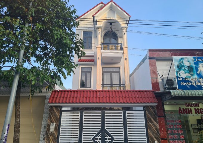 CHÍNH CHỦ CẦN BÁN NHÀ MỚI XẤY DỰNG 1 TRỆT 2 LẦU KDC TÍN NGHĨA - TAM PHƯỚC.