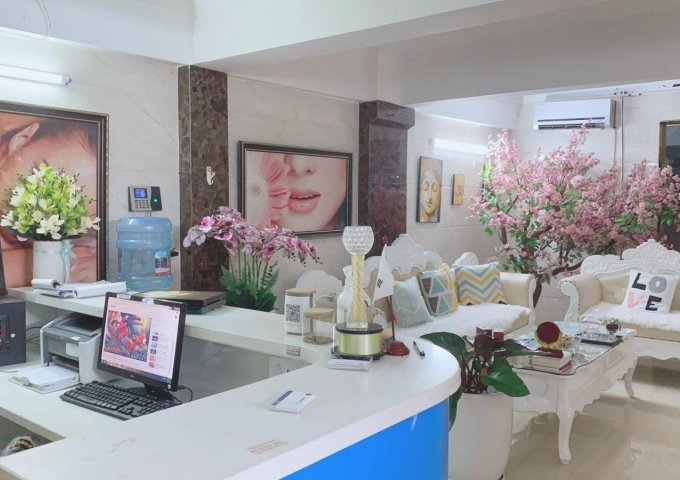 Mình cần sang nhượng cơ sở thẩm mỹ 5 tầng tại  Trần Duy Hưng, Cầu Giấy đã setup đầy đủ