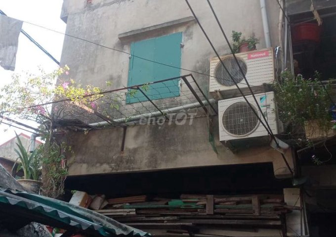 Cho thuê nhà 3 tầng tại 104 nhà B1 ngõ 2B Khâm Thiên, Đống Đa, Hà Nội