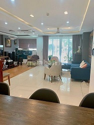 BÁN CĂN HỘ ĐẸP 2PN SKY CENTER FULL NỘI THẤT PHƯỜNG 2,TÂN BÌNH GIÁ KHÔNG ĐÂU CÓ.