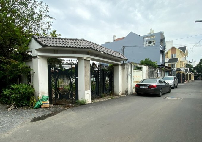 Chính chủ cần bán lô góc nhà mặt tiền Trịnh Khắc Lập