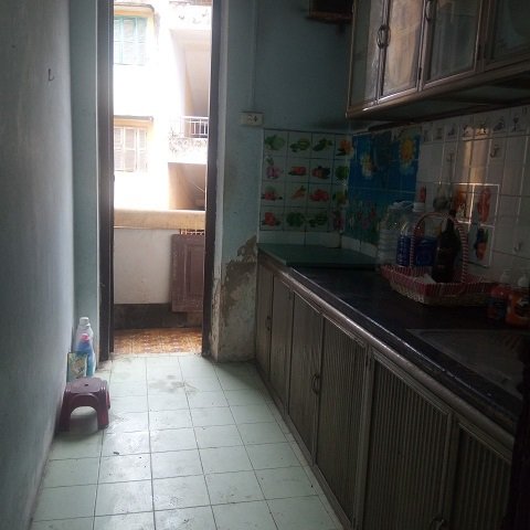 Chính chủ cần bán căn hộ tập thể tầng 4 tại Ngõ 319 đường Tam Trinh, Quận Hoàng Mai, Hà Nội