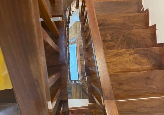 3.85 TỶ - BÁN NHÀ TRẦN KHÁT CHÂN - HAI BÀ TRƯNG, NHÀ MỚI TINH, NGÕ CỰC RỘNG, RA PHỐ  CHỈ VÀI BƯỚC. 