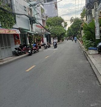 Chính chủ cho thuê nhà nguyên căn mặt tiền đường Nhất Chi Mai, Phường 13, Quận tân Bình