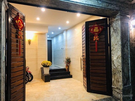 Cho thuê căn hộ 75m2 2PN nội thất cao cấp ngõ Lý Nam Đế, Quận Hoàn Kiếm