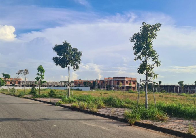 Bán gấp lô đất tại thị xã Bến Cát giá 1ty310 