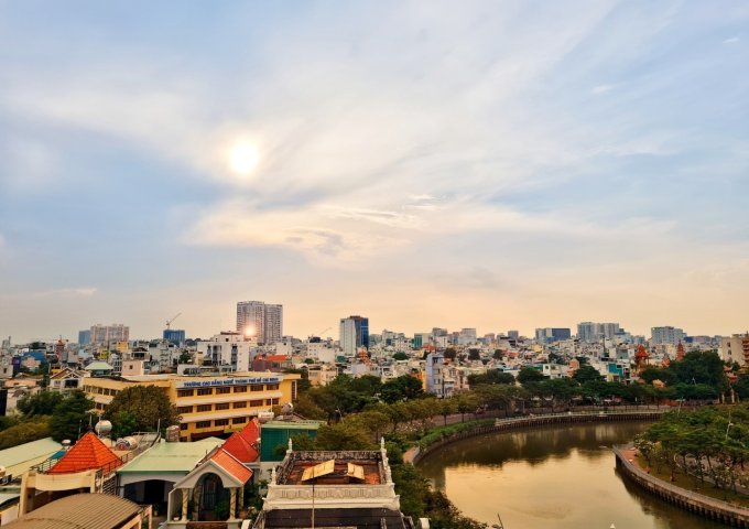 Cần Bán Căn Hộ Chung Cư 10A Trần Nhật Duật ,Quận 1 Tp Hcm