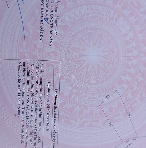 Cần Đất bán,nằm kẹp giữa 2 căn biệt thự đang thi công,sau lưng đại học duy tân K44 /70 Đà Sơn , Đà Nẵng