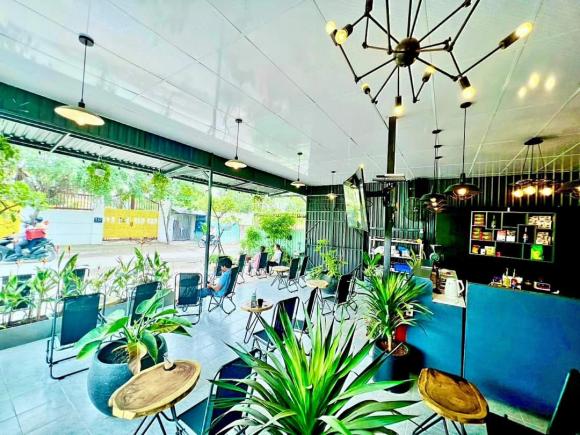 CẦN CHO THUÊ VÀ SANG NHƯỢNG LẠI QUÁN CAFE 2 MẶT TIỀN