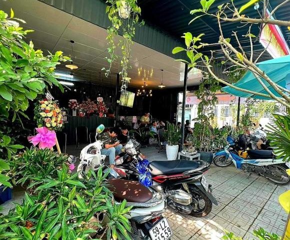 CẦN CHO THUÊ VÀ SANG NHƯỢNG LẠI QUÁN CAFE 2 MẶT TIỀN