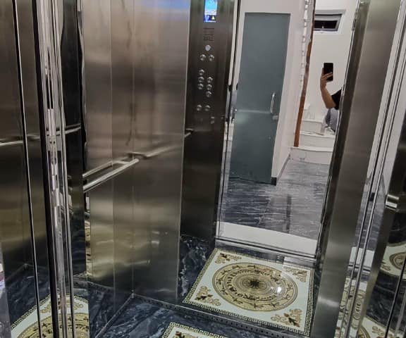 Bán nhà mặt ngõ Đào Tấn, Ba Đình, 6 tầng thang máy, nhà mới ở ngay. Giá 9 tỷ