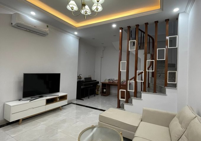 Bán nhà Đường 19/5, nhà mới lung linh, 34m2, 4.2 tỷ