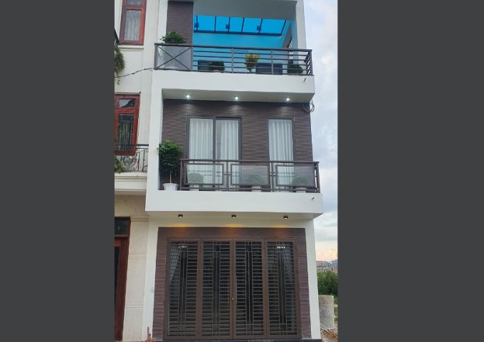Bán căn nhà 3 tầng mới hoàn thiện Khu đô thị Phú Lộc 3, Phường Hoàng Văn Thụ, Lạng Sơn, Lạng Sơn