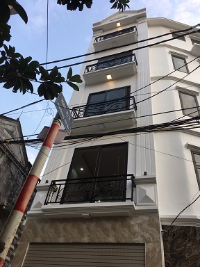 Bán Nhà ngõ đầu 63 đường Di Ái, Di Trạch oto 16 chỗ đỗ cửa, đường thông ra vành đai 3.5 chỉ 200m. Kinh doanh spa &amp; tạp hóa