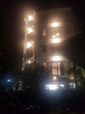 Bán Nhà ngõ đầu 63 đường Di Ái, Di Trạch oto 16 chỗ đỗ cửa, đường thông ra vành đai 3.5 chỉ 200m. Kinh doanh spa &amp; tạp hóa