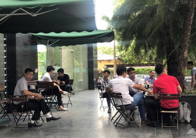 CẦN CHO THUÊ LẠI QUÁN CAFE