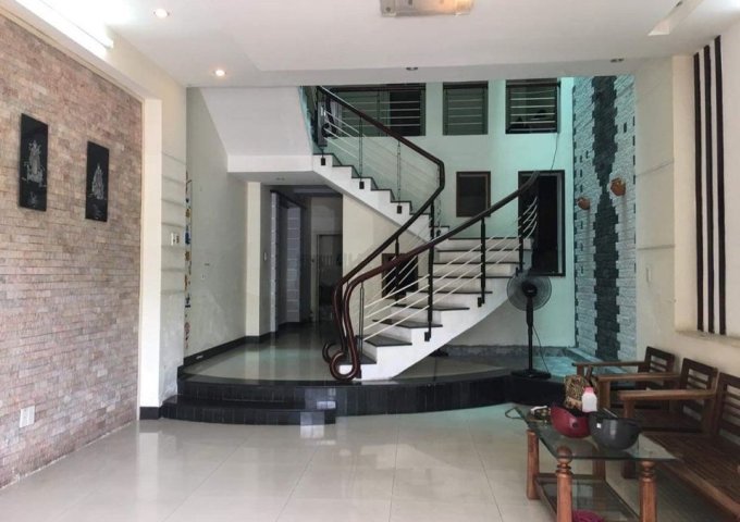 Cho thuê nhà nguyên căn 3 tầng tại 24 Trần Kim Bảng, Phường Khuê Trung, Quận Cẩm Lệ, Đà Nẵng