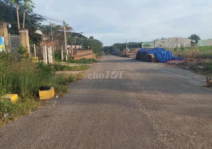 Bán lô đất mặt tiền đường lớn tại khu phố Tân An, Thị trấn Tân Phú, Đồng Phú, Bình Phước